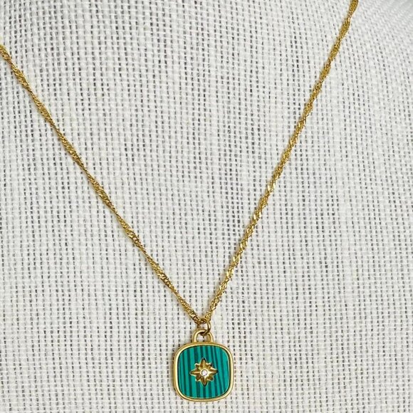 Stainless Steel Necklace Womnes 18K Gold Plat - Picture 6 of 6